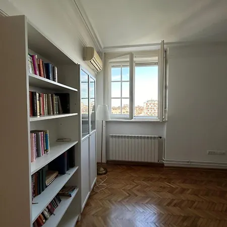 Apartment View *