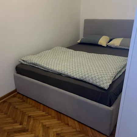 View Apartment *
